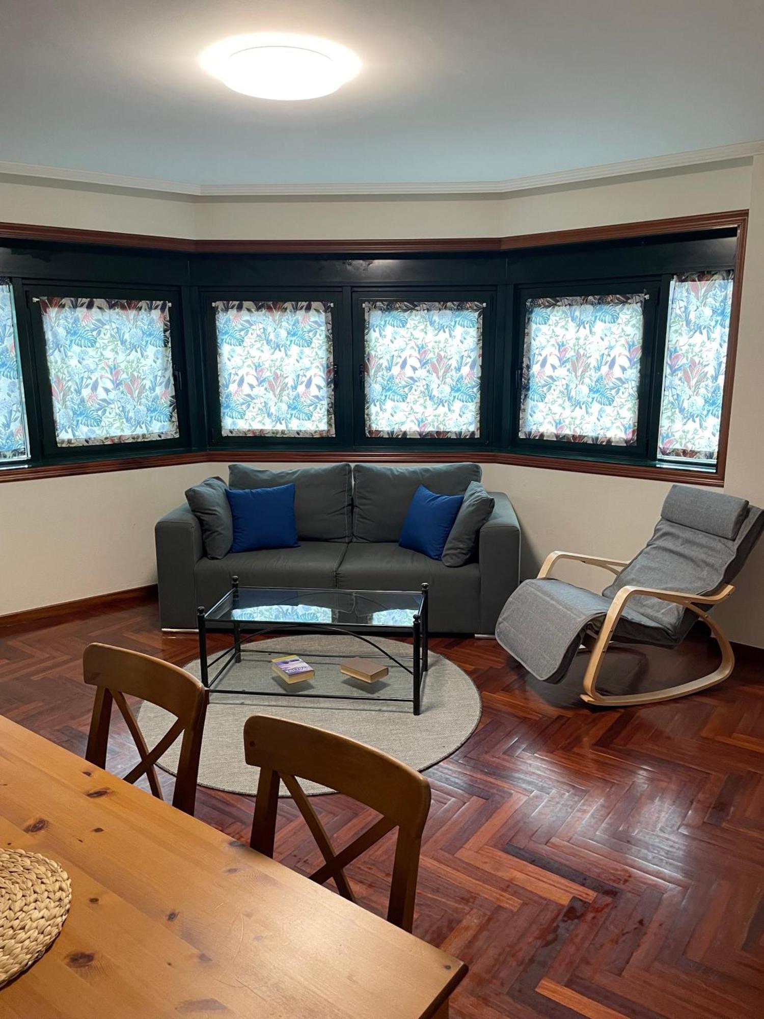 Cangas Piso Completo エクステリア 写真